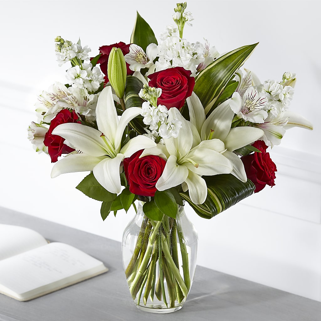 Loving Respect Bouquet – Magnolia Floral Design, Santa Ana CA