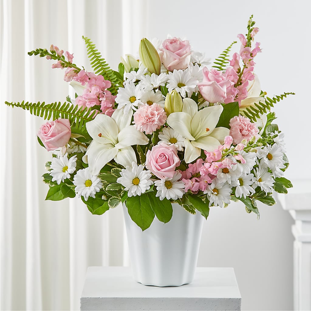 Soft Touch Tabletop Basket – Magnolia Floral Design, Santa Ana CA