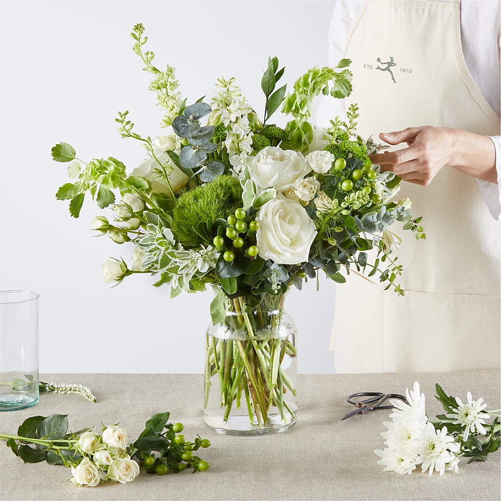 Irish Garden - A Florist Original –  Magnolia Floral Design, Santa Ana CA