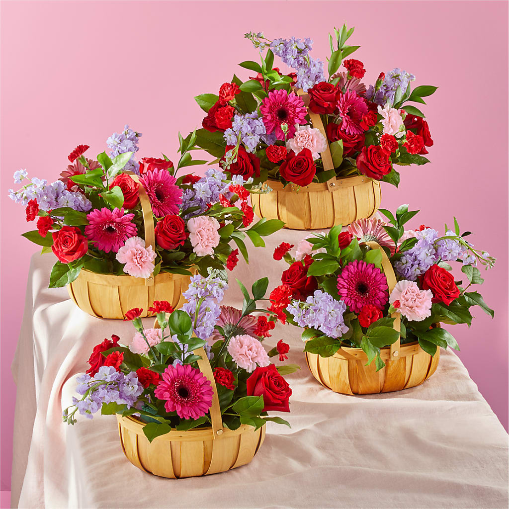Pink Picnic Basket –  Magnolia Floral Design, Santa Ana CA