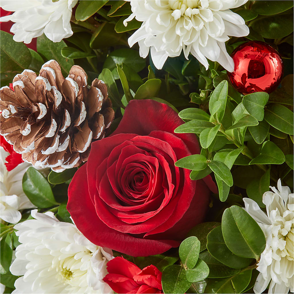 Let It Snow Tree –  Magnolia Floral Design, Santa Ana CA