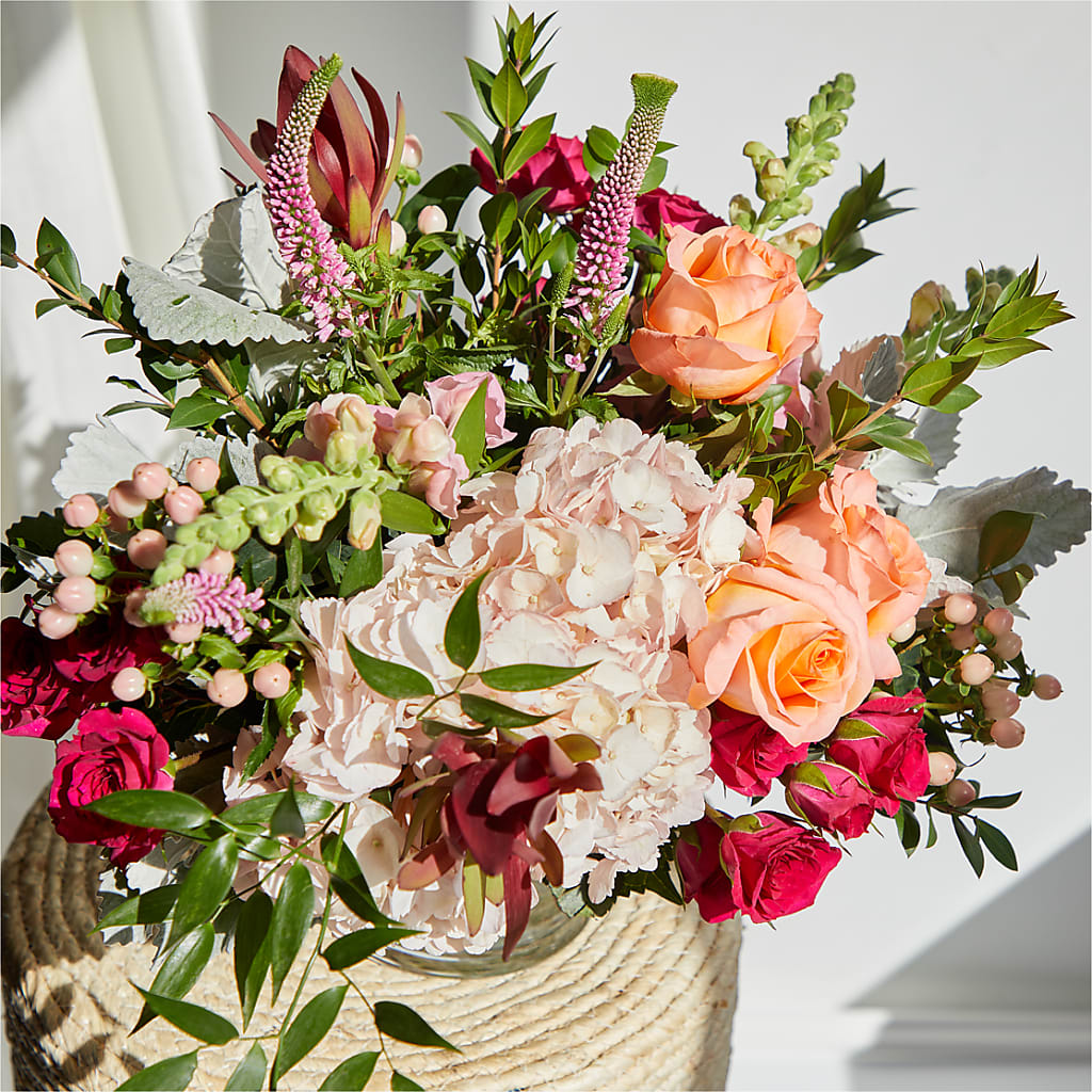 Glitz & Glam Bouquet –  Magnolia Floral Design, Santa Ana CA